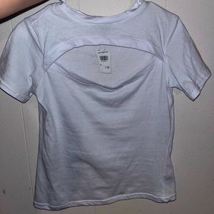 Never worn until tried tag still attached. 
A bit wrinkled Perfect slim fit